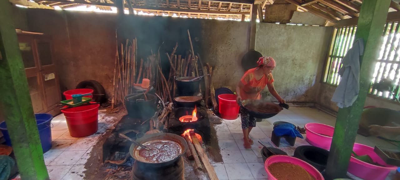 Gula Kelapa : Si Manis yang Jadi Potensi Hargorejo